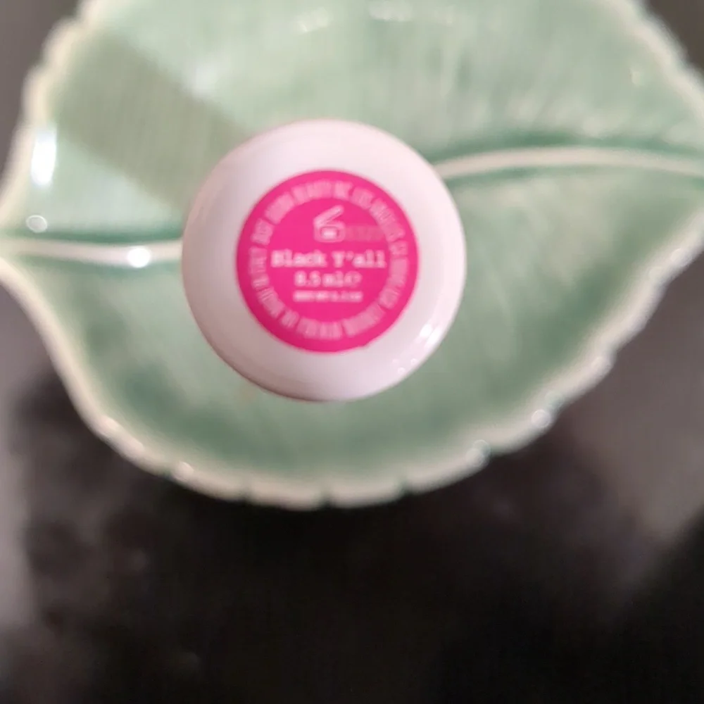 UOMA Mascara